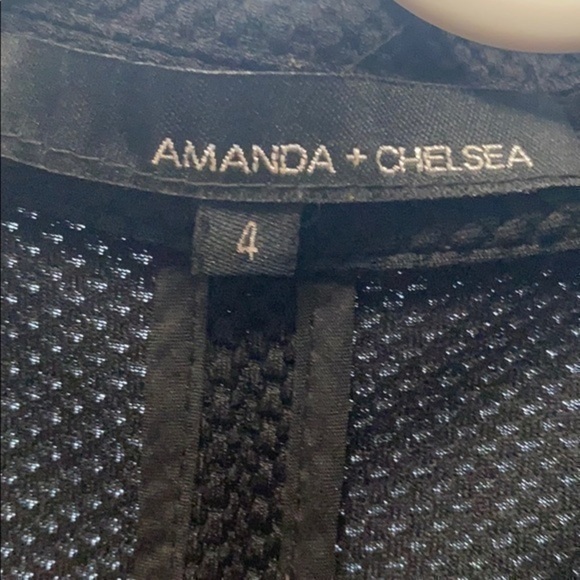 Amanda + Chelsea blazer - Picture 2 of 5